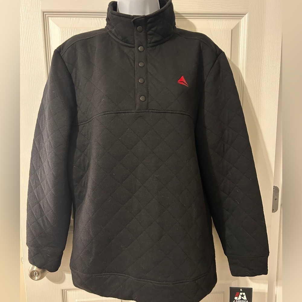 Brand New Delta Quilted Pullover